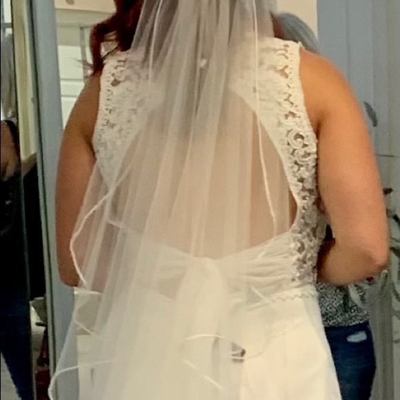 Sophias wedding dress - Picture 4 of 7